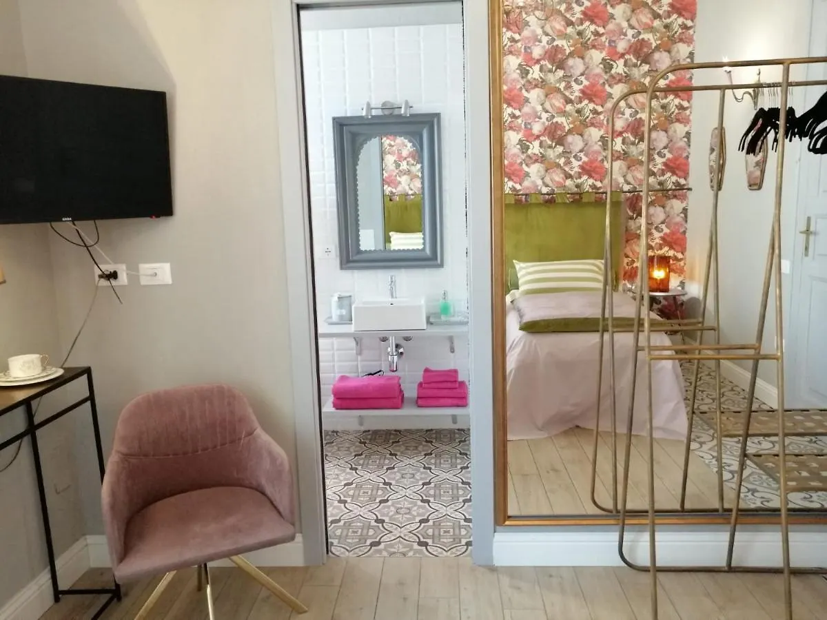 Guest House 73 Cagliari Włochy